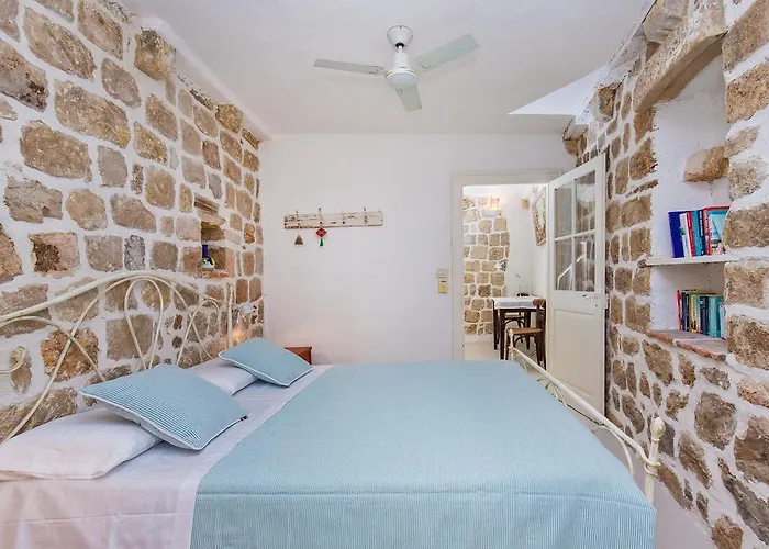 Peti Apartment